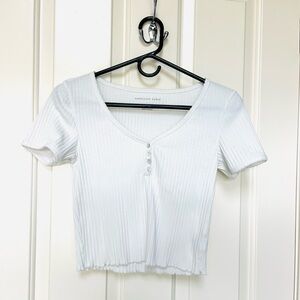 American Eagle Outfitters White Ribbed Henley Crop Top Junior size S